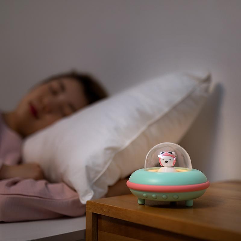 Intelligent sleep aid music lamp